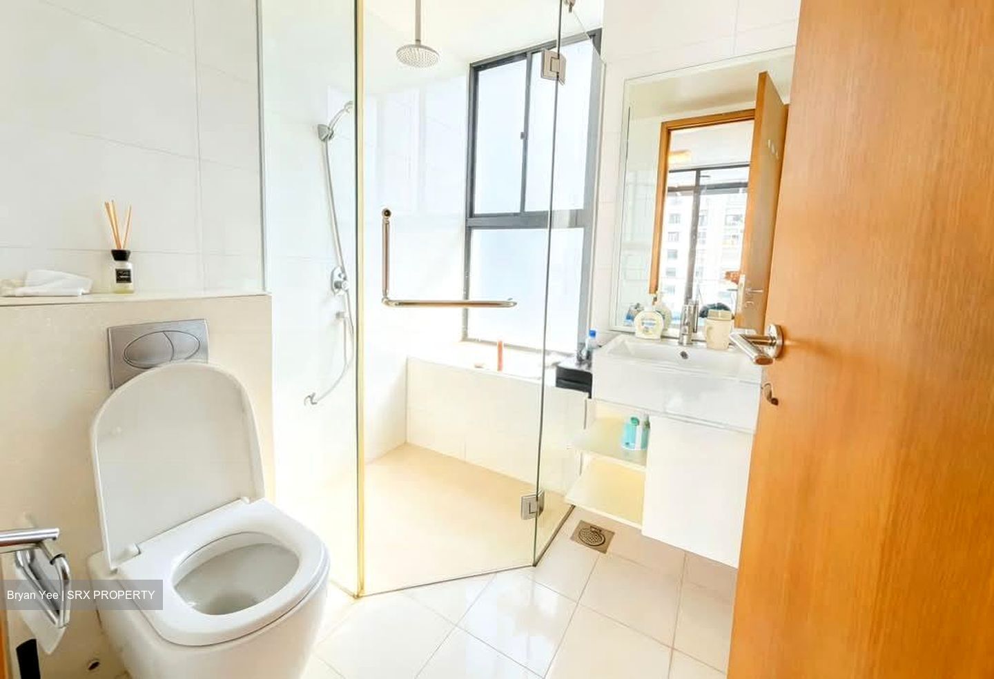 One Oxley Rise (D9), Apartment #561586301